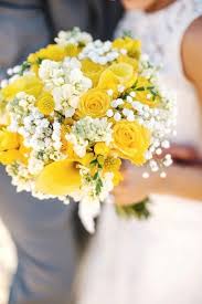 We did not find results for: 25 Sunny Bouquets With Yellow Roses Parfum Flower Company