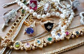 antique jewelers outlet