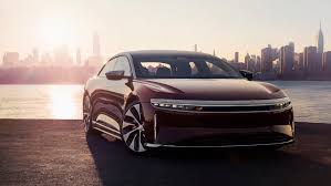 The first model from startup lucid motors boasts an aerodynamic shape that's functional and while tesla has established itself as the preeminent ev automaker, lucid motors is currently best known. Tuskbzwmrnk8em