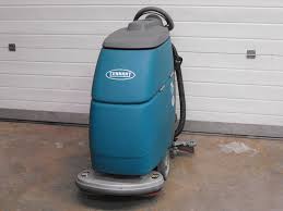 tennant t3 walk behind scrubber dryer