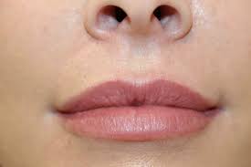 permanent lip liner before and after