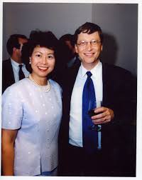 Jun 13, 2021 · elaine chao's family is from taipei and was born to scholar ruth mulan chu chao and sailor james s.c. Home Elaine Chao
