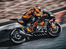 2023 ktm rc 8c cycle world