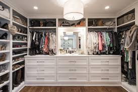 Walk In Closet With Built In Dressers