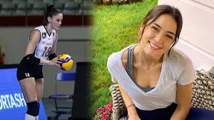 Zehra güneş (born 7 july 1999) is a turkish female volleyball player. En Hizli Sinem Okten Esi