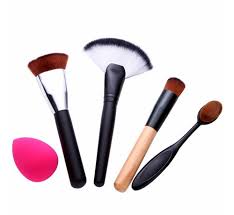 makeup tools set make up musthaves