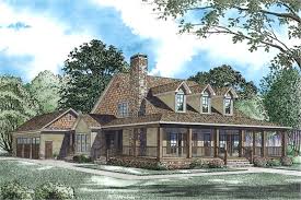 4 Bedroom Country Farmhouse Plan With 3