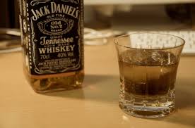 If you want to mix something get some. Whiskey And Diet Coke Low Calorie Summer Drinks Askmen