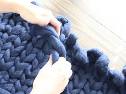 diy chunky knit blanket tutorial no
