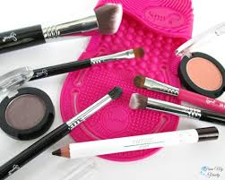 a look at sigma beauty brushes review