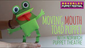 make your own moving mouth toad puppet