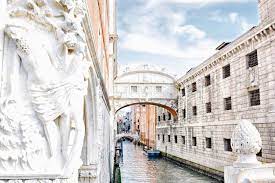 the best time to visit venice italy