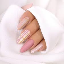 trendy acrylic nail designs