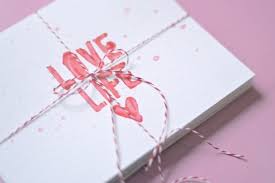 Treat your loved one with these adorable valentine's day card ideas. Diy Valentines Day Cards For Your Husband Your Mom And Everyone Else