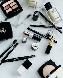 7 very best organic makeup brands for