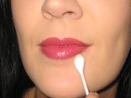 makeup tips for thin lips for your