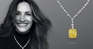 julia roberts is all smiles in chopard
