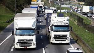 Sindicatos de camioneros realizan jornada de paro en Brasil | Noticias | teleSUR