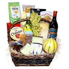 ultimate cheese charcuterie basket w