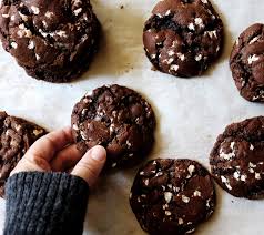 chewy chocolate marshmallow cookies