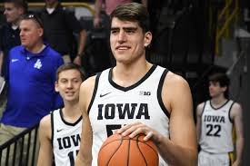 The iowa hawkeyes men's basketball team represents the university of iowa in iowa city, iowa, as a member of the big ten conference and the national collegiate athletic association. Luka Garza Iowa Hawkeyes Naismith Trophy