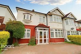 drive ilford 5 bed semi detached house