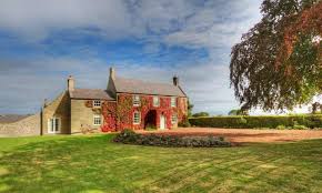 Search 1000s of hand picked holiday cottages & accommodation in top locations throughout the uk & ireland. 10 Of The Uk S Best Large Holiday Cottages At Reduced Prices Cottages The Guardian
