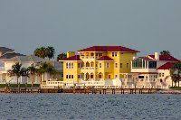 Browse waterfront homes currently on the market in tampa fl matching waterfront. Waterfront Homes In Tampa Bay For Sale