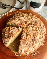 Greek Yogurt And Almond Olive Oil Cake gambar png