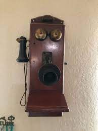 Antique Wall Phone With All Internal
