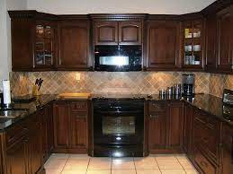 Need kitchen design ideas for your new kitchen renovation? Modern Kitchen Designs With Black Appliances