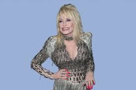 dolly parton gives us style and beauty
