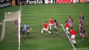 For manchester united, roy keane and paul scholes missed out on the final due to suspension. Revenge And Redemption How Bayern Munich Recovered From 1999 Manchester United Trauma Sports German Football And Major International Sports News Dw 08 04 2020