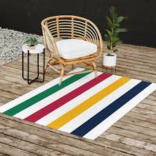 oh canada canadian stripes outdoor rug