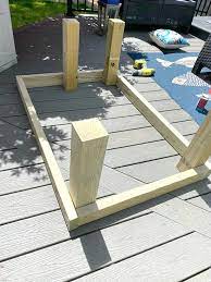 easy diy outdoor coffee table build