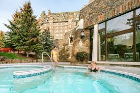 fairmont spa banff springs indoor pool