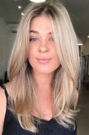 The dirty blonde hair colours we're crushing on. Hair Color 2017 2018 Dirty Blonde Hair Is So Underrated Yet It Is Actually Quite Stunning And Can B Flashmode Middle East Middle East S Leading Fashion Modeling Luxury