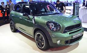 See the 2015 mini countryman cooper s all4 in albany, ny for $18,998 with a vin of wmwzc5c5xfwp42914. 2015 Mini Countryman Makes Ny Debut Autoguide Com News