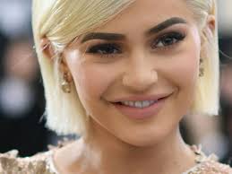 Maybe you would like to learn more about one of these? Kylie Jenner Bye Bye Lipfiller Jetzt Sieht Sie Wieder Fast So Aus Wie Fruher Bunte De
