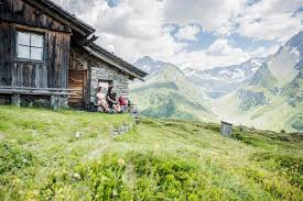 Die straße konnte mittlerweile wieder zweispurig geöffnet werden. Urlaub Im Ahrntal In Sudtirol Offizielle Website