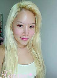 sagat xiaxue sue 21 year old student