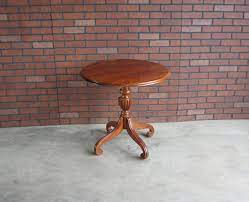 Ethan Allen Round Coffee Table