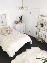 13 ideas for affordable small bedroom decoration. 40 Luxury Dorm Room Decorating Ideas On A Budget Dormroom Decoratingideas Budget Bedroomdecorat Luxury Dorm Room First Apartment Decorating Bedroom Decor