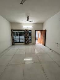 3 unfurnished flats for in