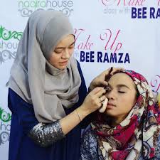makeup basics with bee ramza at naqira