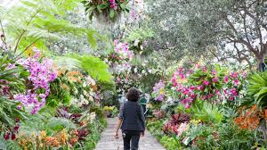15 breathtaking botanical gardens to