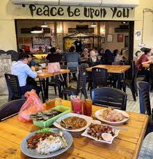 Tapi one of the best restoran adalah di kedai kopi yong suan ni. Yum Yum 15 Kedai Makan Sedap Di Ipoh Untuk Port Makan Malam