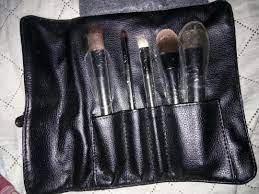 loreal paris make up brush set in black