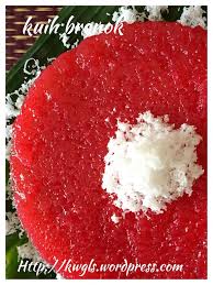 Bring to boil 5 cups water add sago and cook until become translucent remove and raise with water. Steamed Sago Cake Kuih Bronok Or Lapis Sagu è¥¿ç±³æ¤°ä¸è'¸ç³• çç ç³• Guai Shu Shu