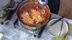 how to make missy robbins spaghetti